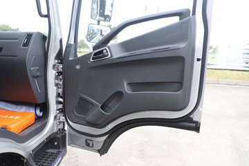 ����Ծ����ԽC300 6�� ������ʽ�Ῠ(�ƶ�����վ)ͼƬ