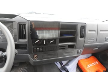 ����Ծ����ԽC300 6�� ������ʽ�Ῠ(�ƶ�����վ)ͼƬ