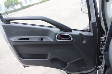 ����Ծ����ԽC300 6�� ������ʽ�Ῠ(�ƶ�����վ)ͼƬ