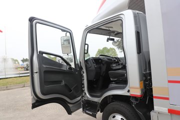 ����Ծ����ԽC300 6�� ������ʽ�Ῠ(�ƶ�����վ)ͼƬ