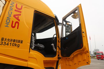 �������ҽ�ʨ 12.8L LNG 520���� 4X2 AMT�Զ��� ǣ����ͼƬ