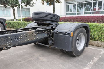 �������ҽ�ʨ 12.8L LNG 520���� 4X2 AMT�Զ��� ǣ����ͼƬ