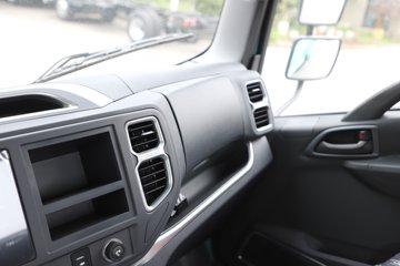 ������ʮ��EVM100 4X2 ���綯���ϳ� ����ʱ��100.46kWhͼƬ