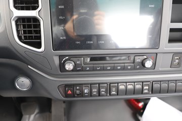 ������ʮ��EVM100 4X2 ���綯���ϳ� ����ʱ��100.46kWhͼƬ