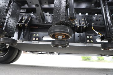 ������ʮ��EVM100 4X2 ���綯���ϳ� ����ʱ��100.46kWhͼƬ