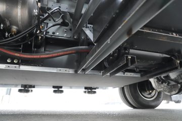 ������ʮ��EVM100 4X2 ���綯���ϳ� ����ʱ��100.46kWhͼƬ