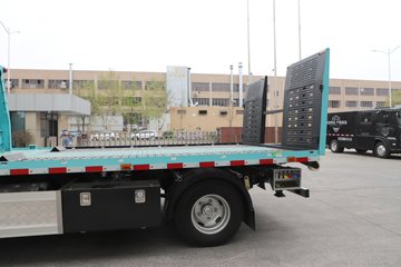 ������ʮ��EVM100 4X2 ���綯���ϳ� ����ʱ��100.46kWhͼƬ