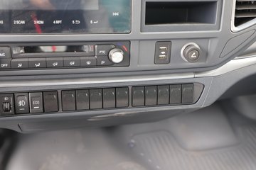 ���� ��ʮ��EVM100 ��ɲ 4.13�׵��Ŵ��綯��ʽ�Ῠ ����ʱ��120.27kWhͼƬ