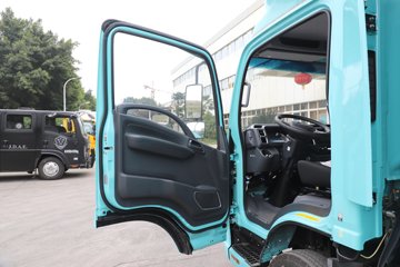 ���� ��ʮ��EVM100 ��ɲ 4.13�׵��Ŵ��綯��ʽ�Ῠ ����ʱ��120.27kWhͼƬ