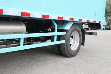 ���� ��ʮ��EVM100 ��ɲ 4.13�׵��Ŵ��綯��ʽ�Ῠ ����ʱ��120.27kWhͼƬ