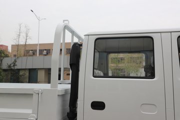 ������ʮ��100P 2.5L���� 131���� 4X2 ��ʮ��5�� 3.13��˫����ж��ͼƬ