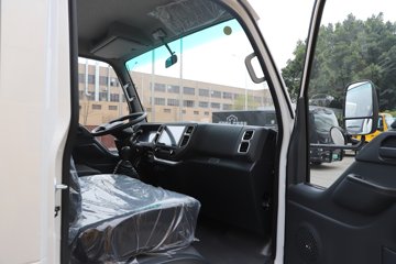 ������ʮ��100P 2.5L���� 131���� 4X2 ��ʮ��5�� 3.13��˫����ж��ͼƬ