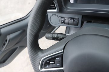 ������ʮ��100P 2.5L���� 131���� 4X2 ��ʮ��5�� 3.13��˫����ж��ͼƬ