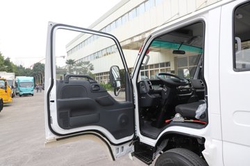 ������ʮ��100P 2.5L���� 131���� 4X2 ��ʮ��5�� 3.13��˫����ж��ͼƬ