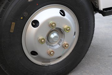 ������ʮ��100P 2.5L���� 131���� 4X2 ��ʮ��5�� 3.13��˫����ж��ͼƬ