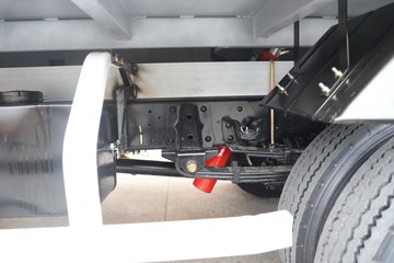 ������ʮ��100P 2.5L���� 131���� 4X2 ��ʮ��5�� 3.13��˫����ж��ͼƬ