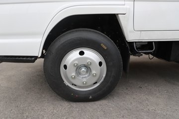 ������ʮ��100P 2.5L���� 131���� 4X2 ��ʮ��5�� 3.13��˫����ж��ͼƬ