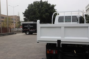 ������ʮ��100P 2.5L���� 131���� 4X2 ��ʮ��5�� 3.13��˫����ж��ͼƬ