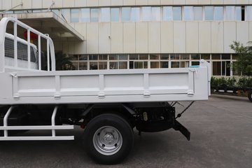 ������ʮ��100P 2.5L���� 131���� 4X2 ��ʮ��5�� 3.13��˫����ж��ͼƬ