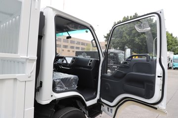 ������ʮ��100P 2.5L���� 131���� ��ʮ��5�� 4.25�׵��Ų�դʽ�ῨͼƬ