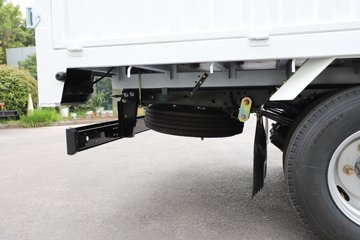 ������ʮ��100P 2.5L���� 131���� ��ʮ��5�� 4.25�׵��Ų�դʽ�ῨͼƬ