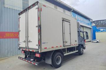 ��������A9 185���� 4X2 ��ʿ��8�� 3.685���Ű���س�ͼƬ