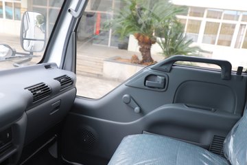 ������ʮ��100P 2.5L���� 131���� ��ʮ����5�� 3.6�׵�����ʽ�ῨͼƬ