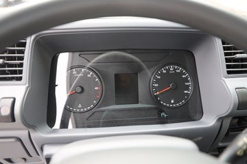 ������ʮ��100P 2.5L���� 131���� ��ʮ����5�� 3.6�׵�����ʽ�ῨͼƬ