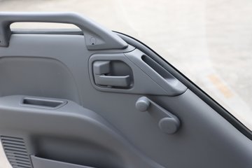 ������ʮ��100P 2.5L���� 131���� ��ʮ����5�� 3.6�׵�����ʽ�ῨͼƬ