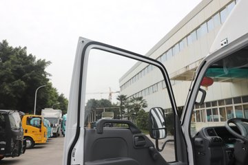 ������ʮ��100P 2.5L���� 131���� ��ʮ����5�� 3.6�׵�����ʽ�ῨͼƬ