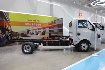 ����;��T5E Һɲ 3.81�׵��Ŵ��綯����΢�� �д��º�62kWhͼƬ