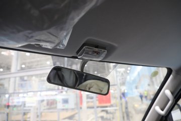 ����;��T5E Һɲ 3.81�׵��Ŵ��綯����΢�� �д��º�62kWhͼƬ