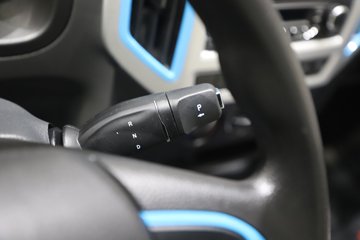 ����;��T5E Һɲ 3.81�׵��Ŵ��綯����΢�� �д��º�62kWhͼƬ