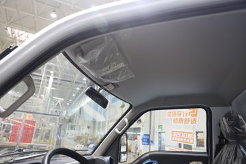 ����;��T5E Һɲ 3.81�׵��Ŵ��綯����΢�� �д��º�62kWhͼƬ