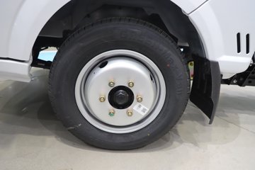 ����;��T5E Һɲ 3.81�׵��Ŵ��綯����΢�� �д��º�62kWhͼƬ