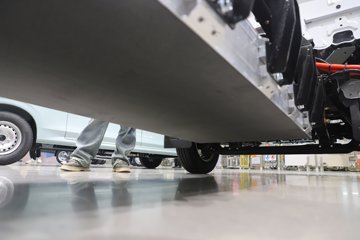 ����;��T9E Һɲ 4.005�׵��Ŵ��綯����΢�� ����ʱ��63.75kWhͼƬ