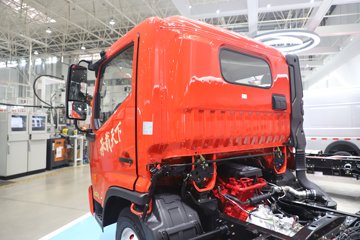 ����Ǭ��K6L 2025�� 2.5L���� 185���� ��ʿ��8�� 4.17�׵��������ῨͼƬ