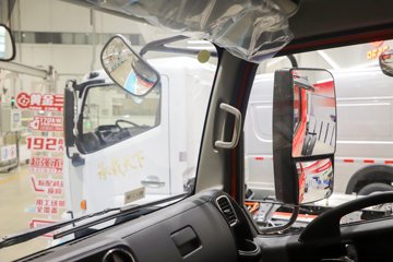 ����Ǭ��K6L 2025�� 2.5L���� 185���� ��ʿ��8�� 4.17�׵��������ῨͼƬ