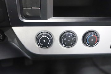 ����Ǭ��K6L 2025�� 2.5L���� 185���� ��ʿ��8�� 4.17�׵��������ῨͼƬ