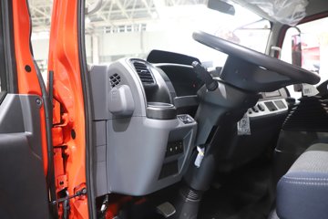 ����Ǭ��K6L 2025�� 2.5L���� 185���� ��ʿ��8�� 4.17�׵��������ῨͼƬ