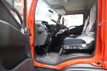 ����Ǭ��K6L 2025�� 2.5L���� 185���� ��ʿ��8�� 4.17�׵��������ῨͼƬ