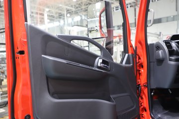 ����Ǭ��K6L 2025�� 2.5L���� 185���� ��ʿ��8�� 4.17�׵��������ῨͼƬ