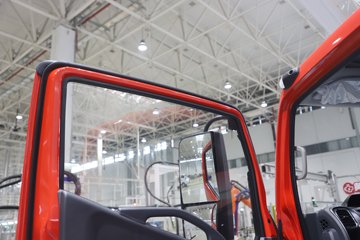 ����Ǭ��K6L 2025�� 2.5L���� 185���� ��ʿ��8�� 4.17�׵��������ῨͼƬ