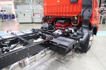 ����Ǭ��K6L 2025�� 2.5L���� 185���� ��ʿ��8�� 4.17�׵��������ῨͼƬ