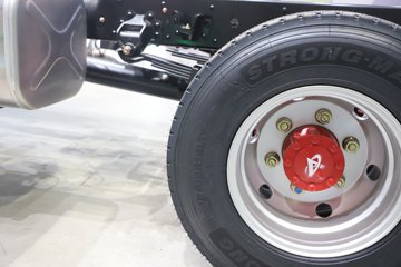 ����Ǭ��K6L 2025�� 2.5L���� 185���� ��ʿ��8�� 4.17�׵��������ῨͼƬ