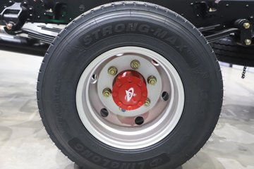 ����Ǭ��K6L 2025�� 2.5L���� 185���� ��ʿ��8�� 4.17�׵��������ῨͼƬ