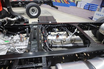 ����Ǭ��K6L 2025�� 2.5L���� 185���� ��ʿ��8�� 4.17�׵��������ῨͼƬ