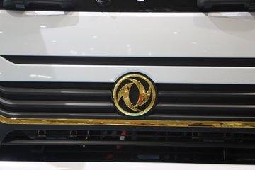 ����Ǭ��K6E 4.11�׵��Ŵ��綯��ʽ�Ῠ ����ʱ��140.41kWhͼƬ