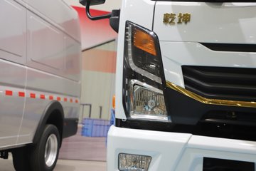 ����Ǭ��K6E 4.11�׵��Ŵ��綯��ʽ�Ῠ ����ʱ��140.41kWhͼƬ
