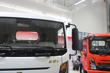 ����Ǭ��K6E 4.11�׵��Ŵ��綯��ʽ�Ῠ ����ʱ��140.41kWhͼƬ
